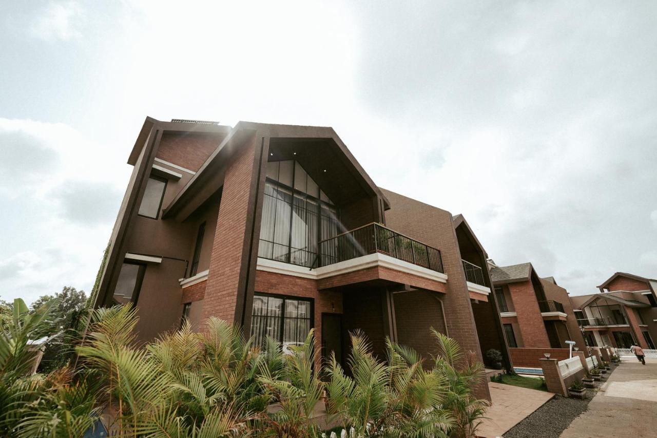 The Woodland Luxury Villas - B&B Lonavla