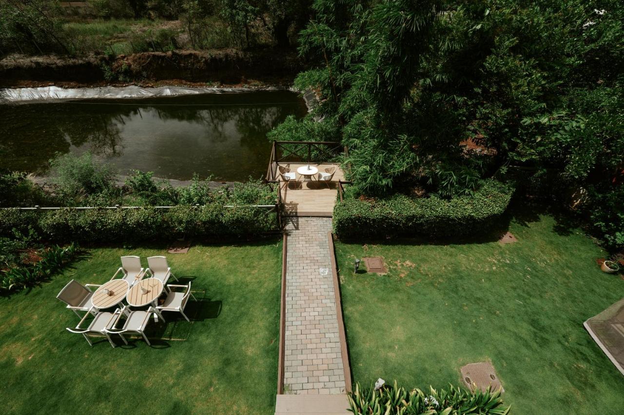 The Woodland Celebrity Villa Lonavala - B&B Lonavla