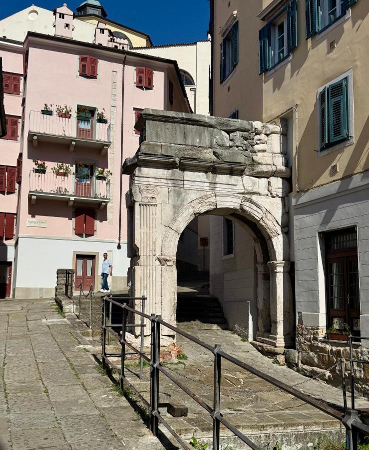 Trionfo Your Home - Piazza Unita' - B&B Trieste