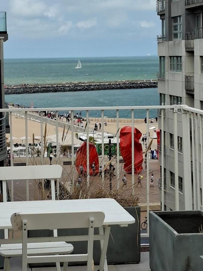 Seaview Penthouse Oostende - B&B Ostend