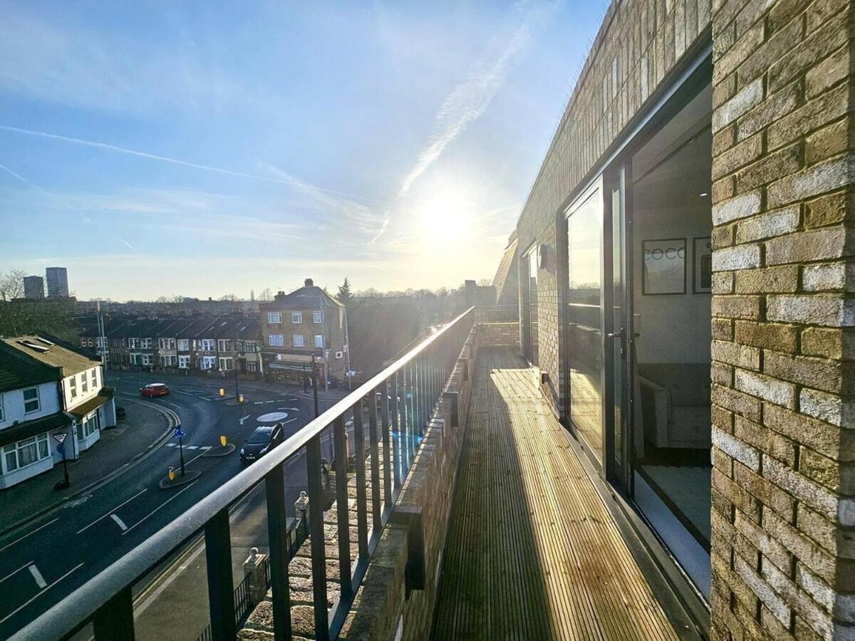 Hobson Woods Apartments - B&B London