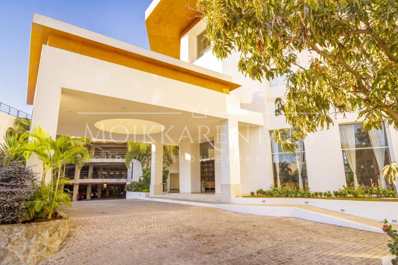 Stylish Beachfront Studio with Breakfast Wake Up to Ocean Views - Bed and Breakfast Puerto Vallarta