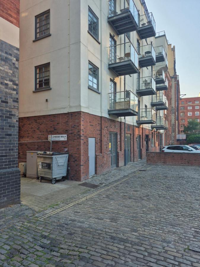 The Harbourside - B&B Bristol