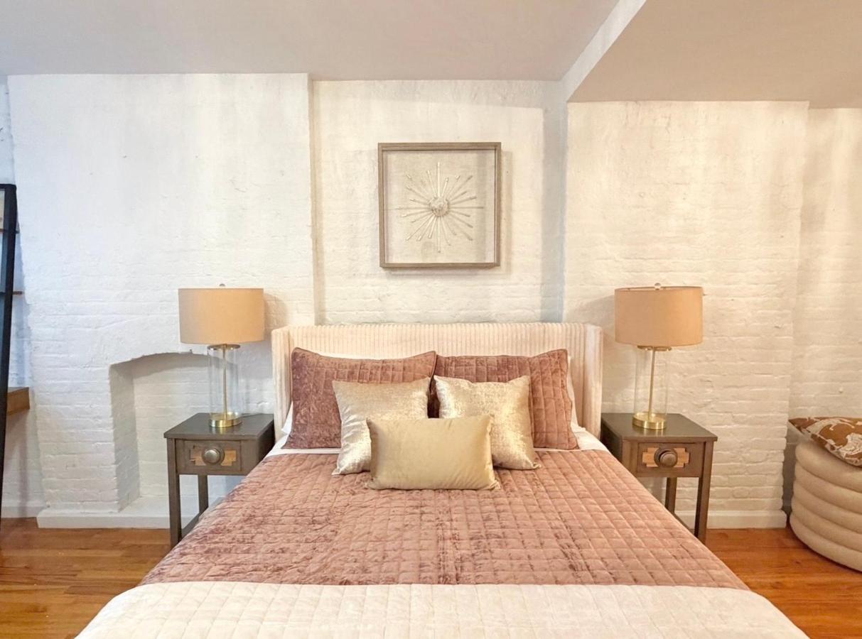 Stay Happy in NYC 2 Bedroom 2 Baths - B&B New York