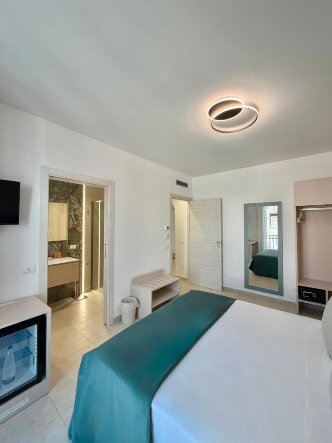 Doppelzimmer mit Balkon