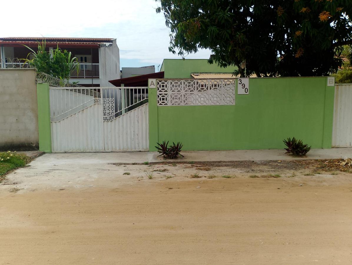 Casa confortável bem localizada - B&B Guriri