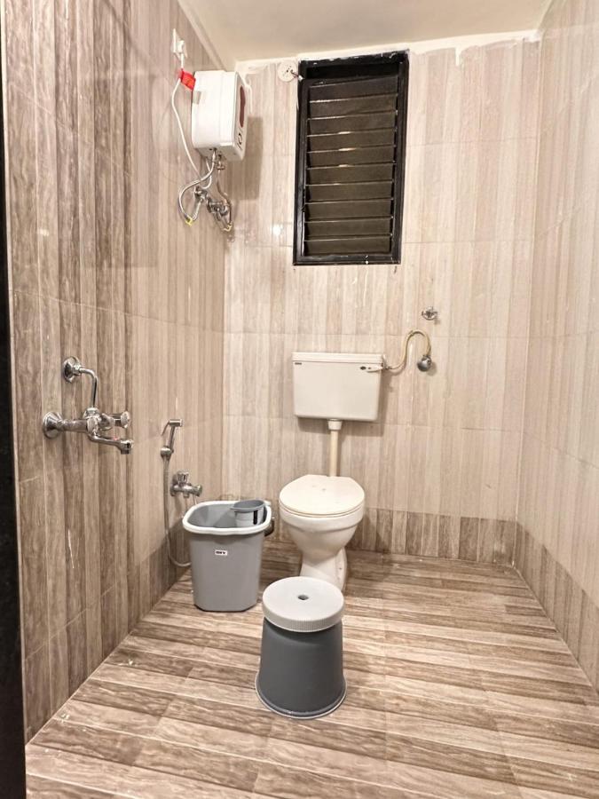 Trambakeshwar Road within 200m Best Locality - Bed and Breakfast Nashik
