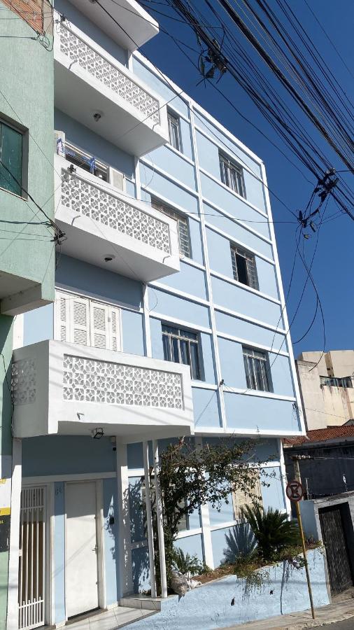 Edifício Minas - Apartamento 03 - Térreo - Chambres d'hôtes Aparecida