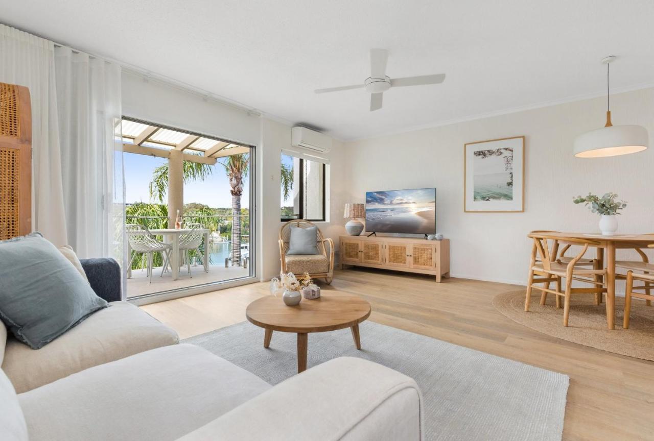 St Tropez 7, Stylish Apartment on the Noosa Waterfront, River Views - Ferienwohnung Noosa Heads
