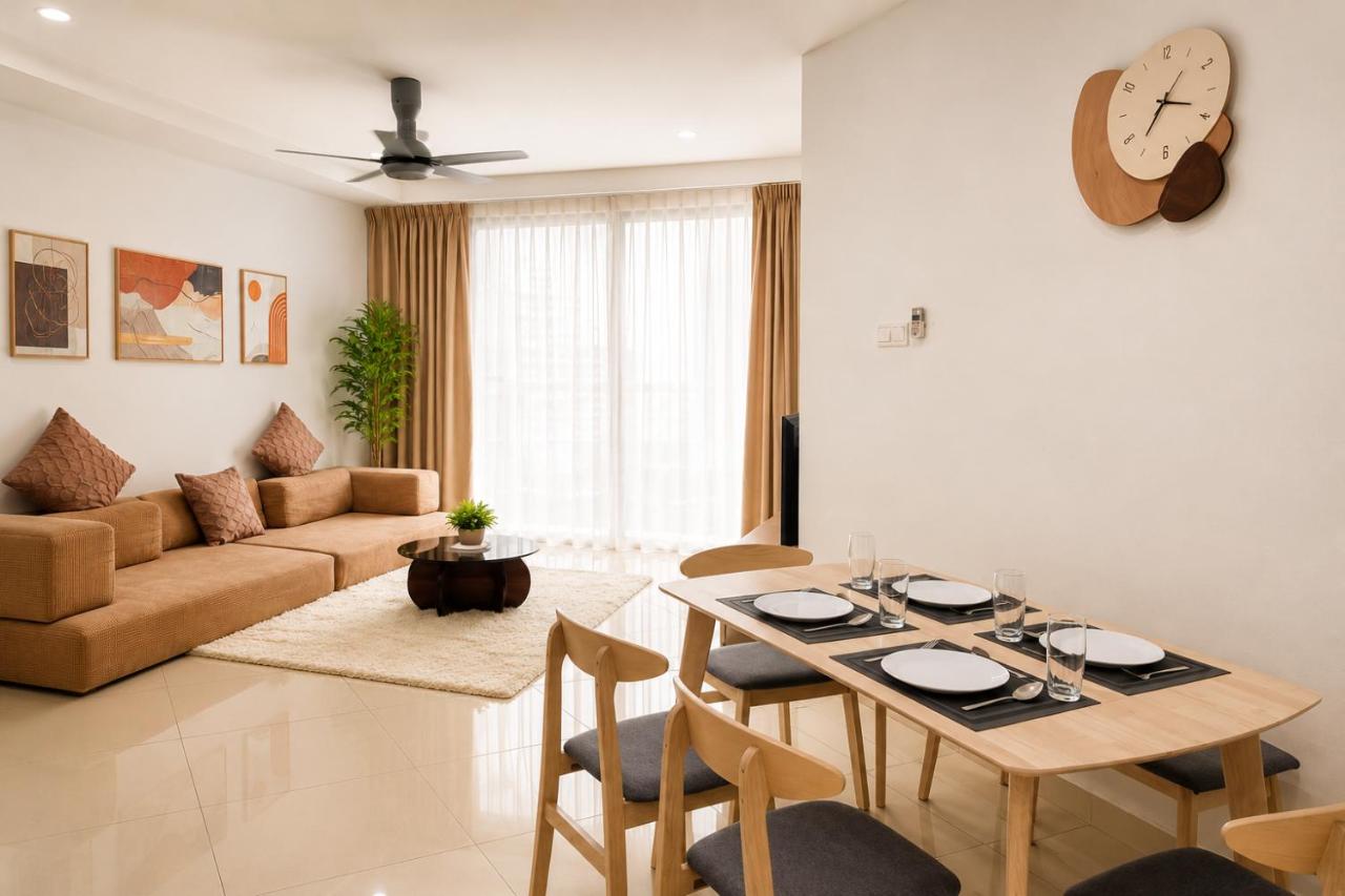 Room #1073663611