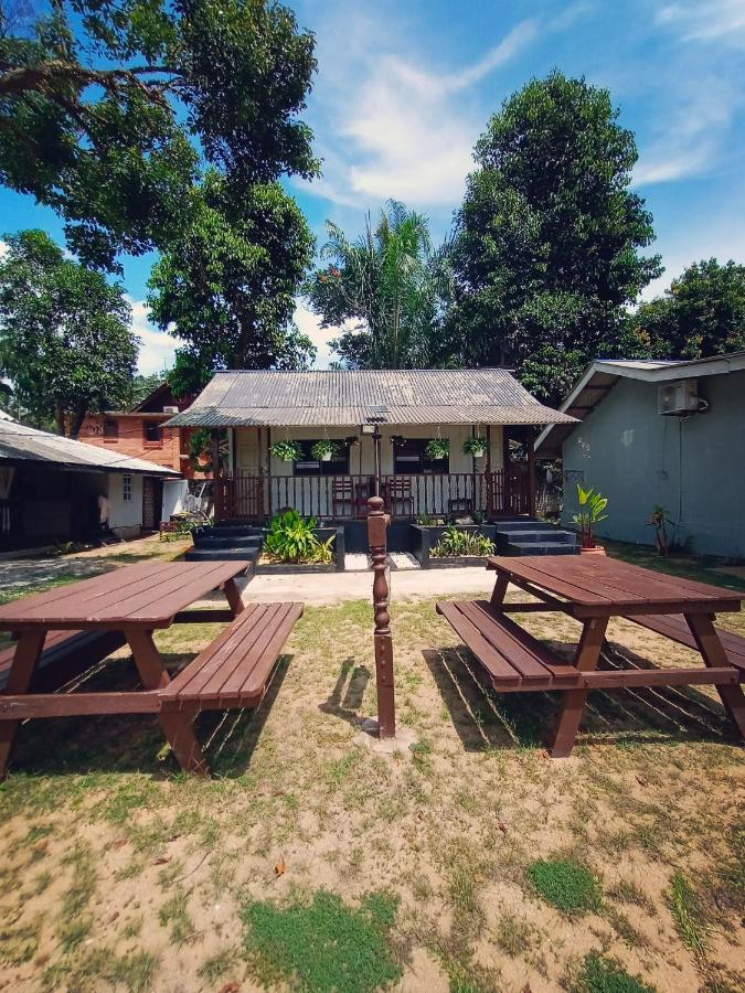 The Kayu - B&B Cherating
