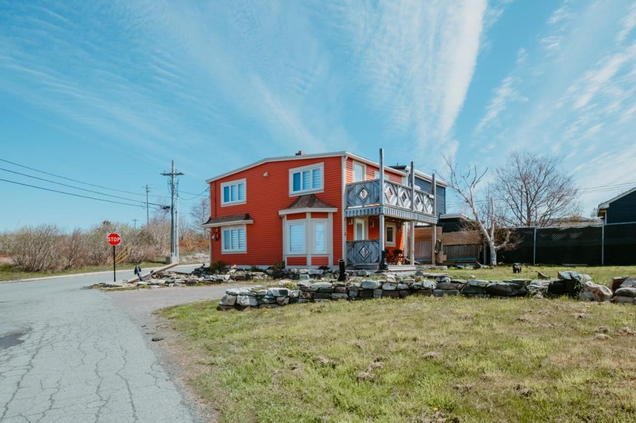 Signal Hill Lookout | 2 Bed 2 Bath | Harbour View - B&B St. John's