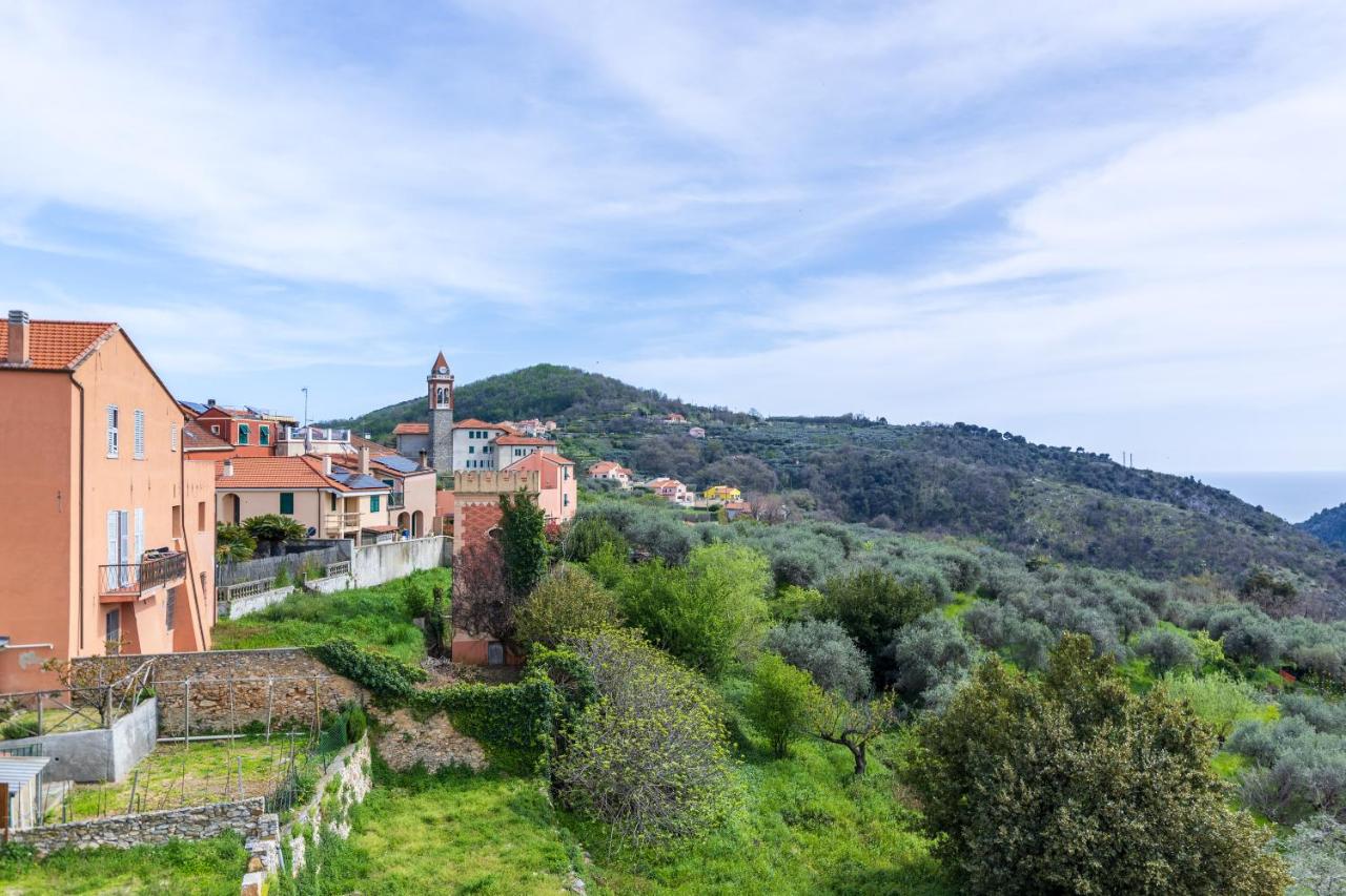 Hostdomus - Outdoor - free bike room - B&B Bardino Vecchio