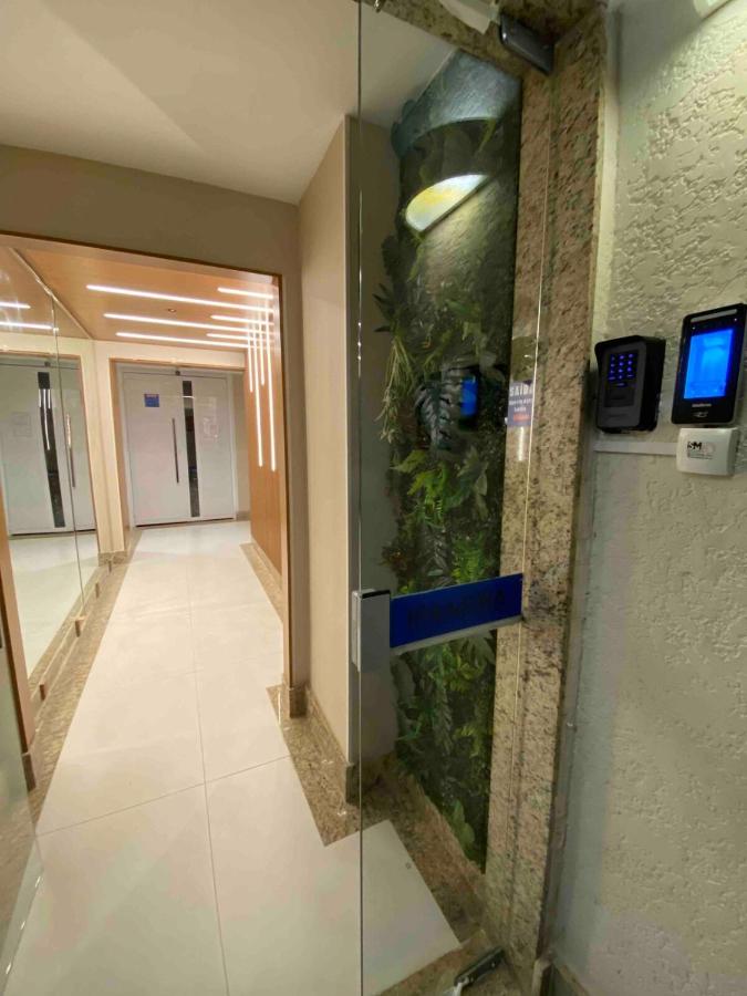 Barra Home Stay - Apto completo com estacionamento - B&B Río de Janeiro