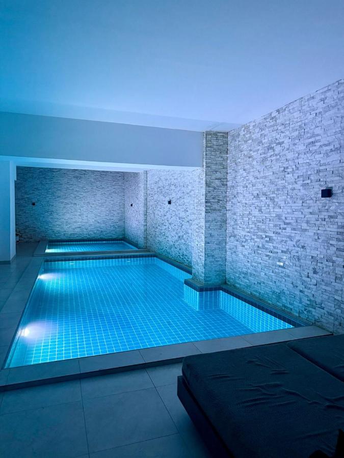 Milos Cosy House - Elegance & Comfort - Pool & Gym - Ferienwohnung Bandia Sessène