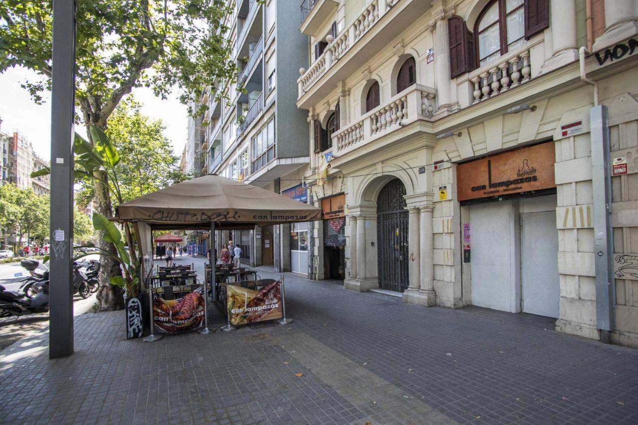 32PAR1009 - Stylish and cute in Paralel - B&B Barcelona