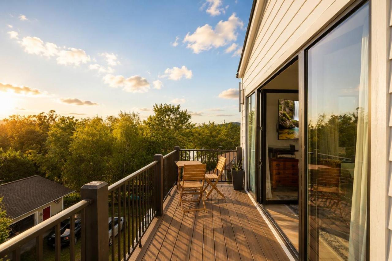 Penthouse West - Mountain Views - Chambres d'hôtes Asheville