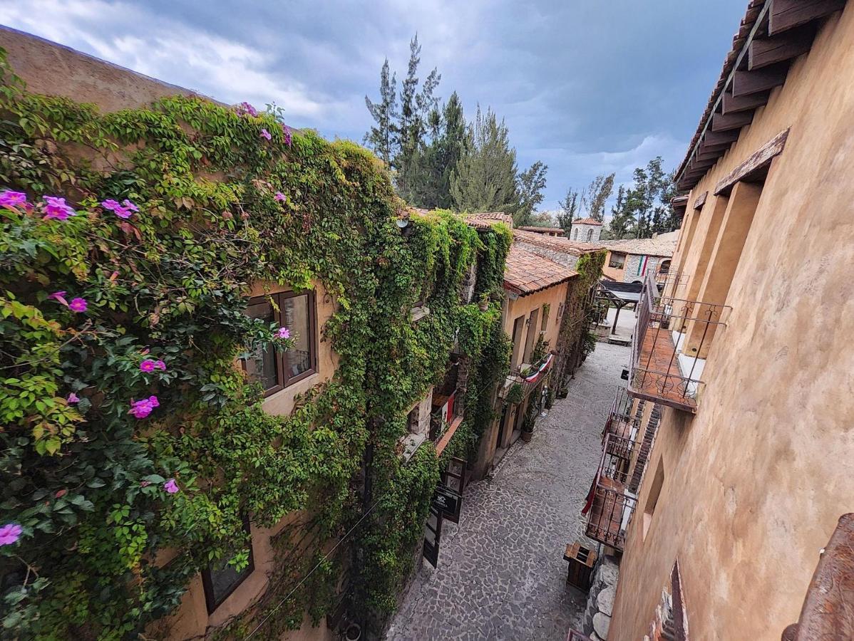 Castello di Carlo – Appartamento Carlo Magno II - B&B Santa Águeda