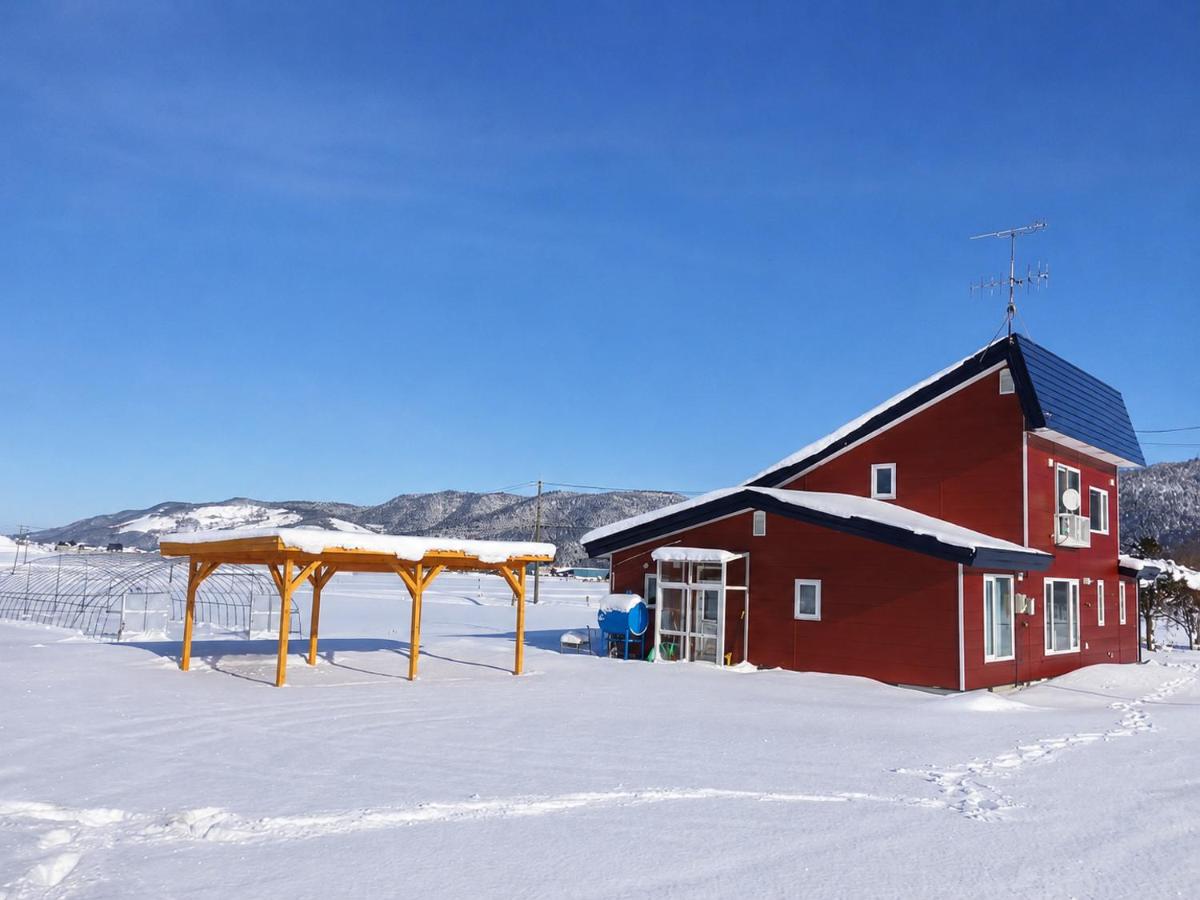 House Of Joy Furano -15 mins to ski resort- - B&B Furano