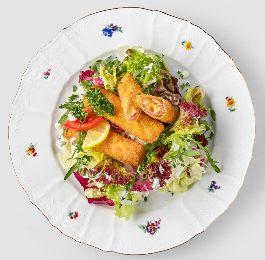 Autobahnrestaurant & Motorhotel Zöbern - B&B Zöbern