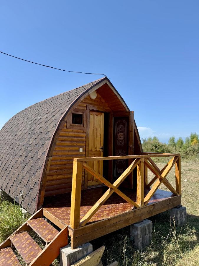 Jeti-Oguz Apple Garden Cottages - B&B Zhetyoguz