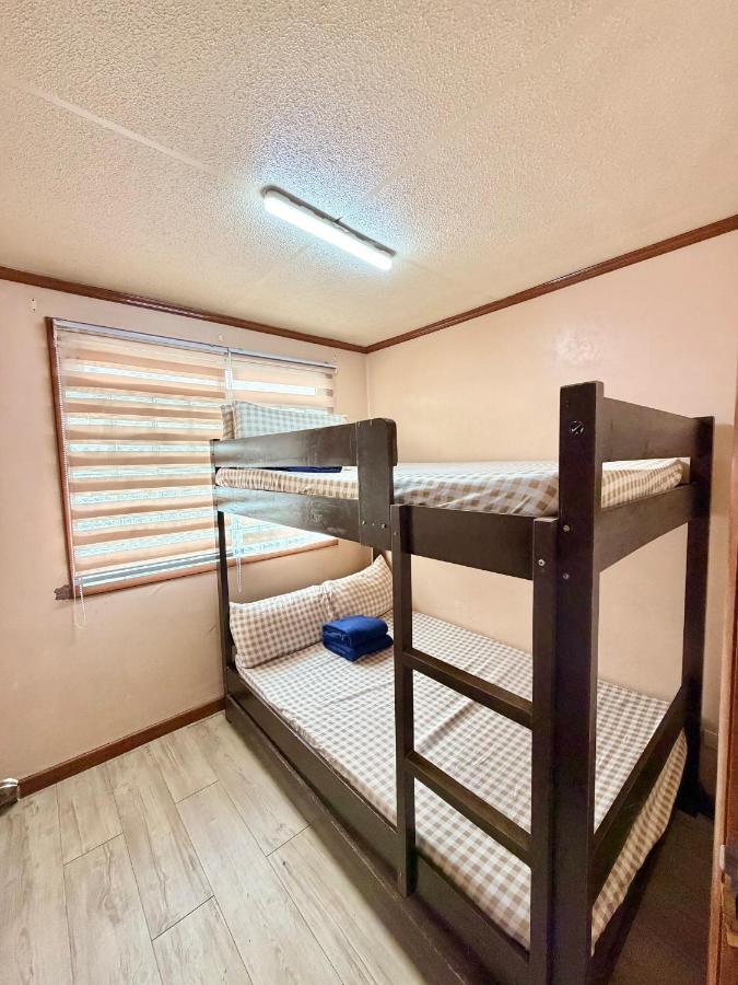 2 Bedrooms with Balcony near Burnham Park - Chambres d'hôtes Baguio