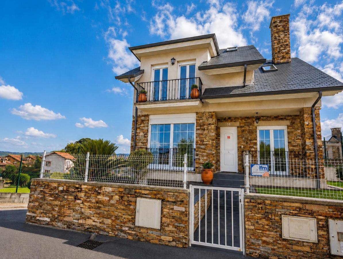 Los cuetos, casa para 6 personas con jardín y parking, a pocos minutos de Suances - Chambres d'hôtes Suances