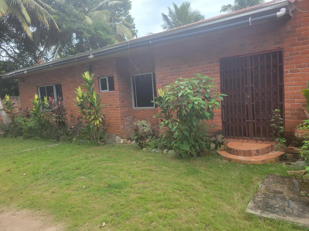 Sea Breeze Village Lodge - B&B Winneba