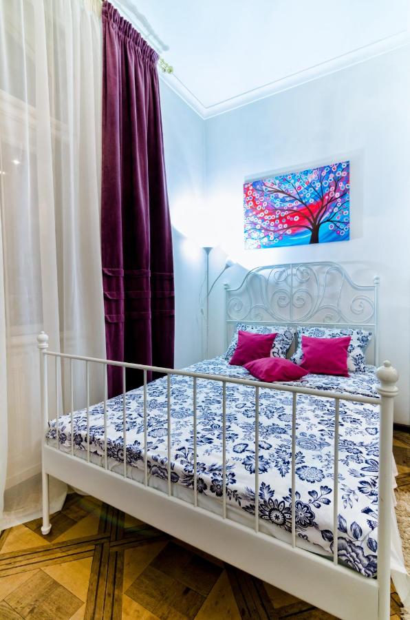 Stylish Studio near Rynok square - Ferienwohnung Lwiw