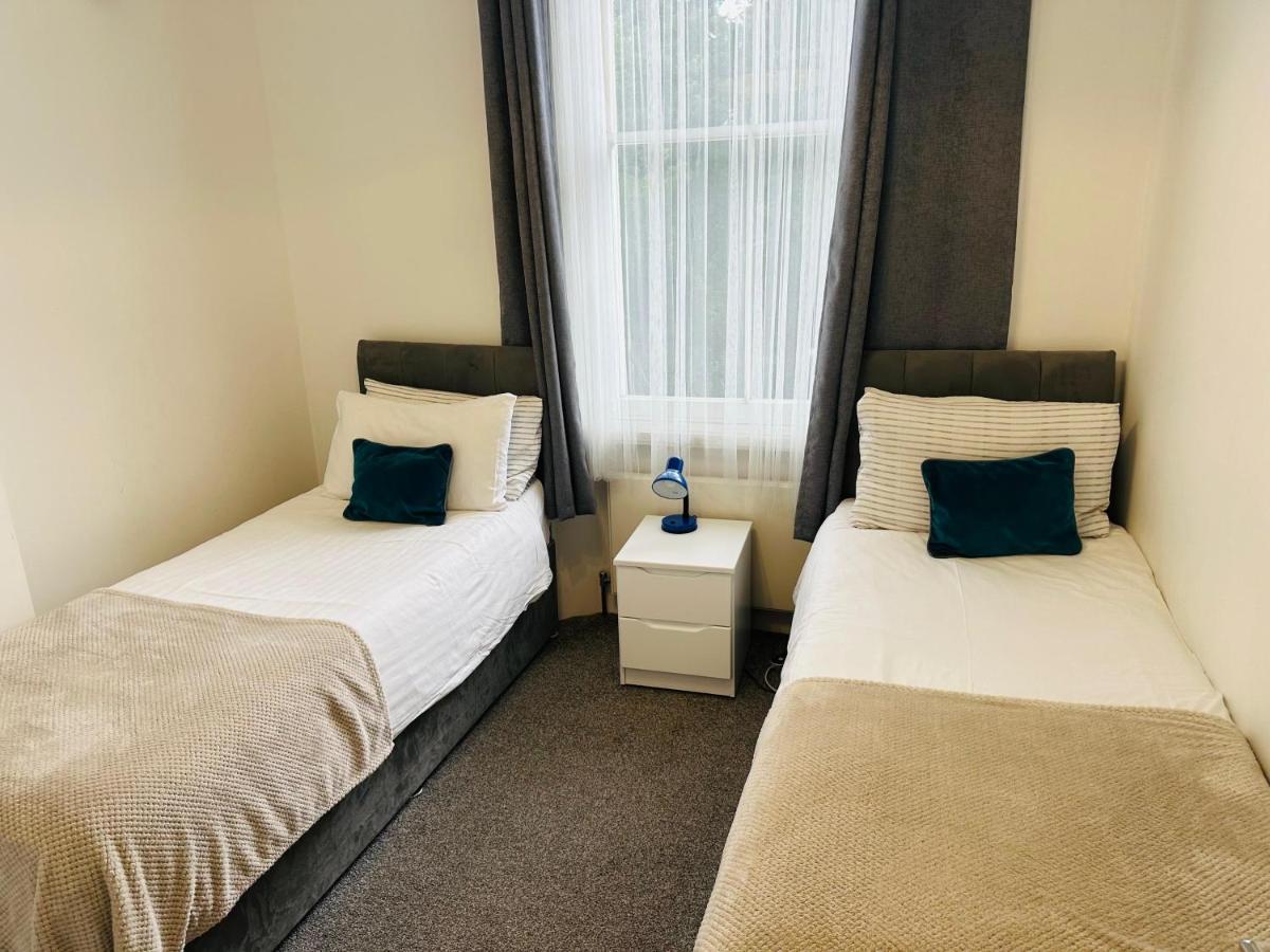 Oakley House - 2 Bedroom Apartments in Central London - B&B Londra