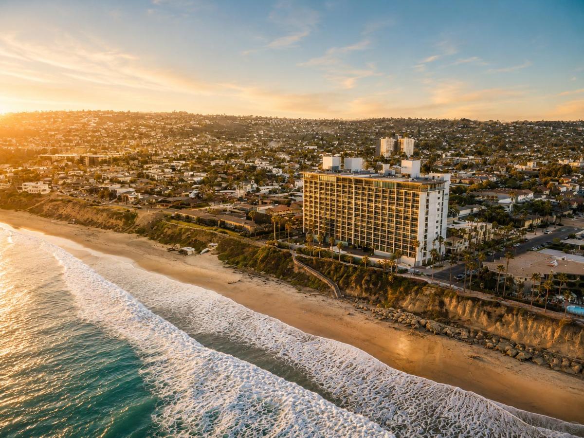 Luxury Oceanfront Condo - B&B San Diego