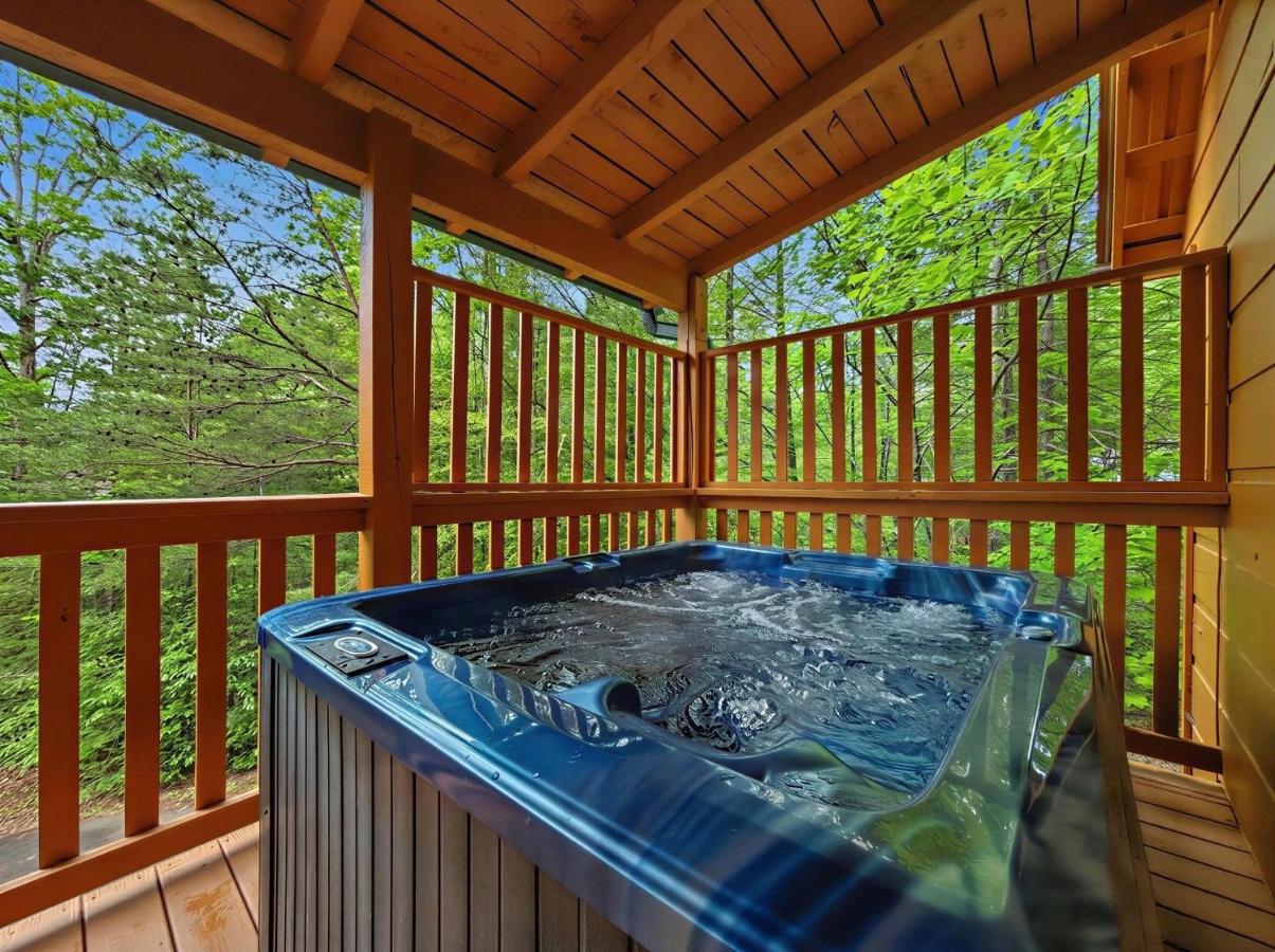 Always Misbehavin #1412 - B&B Gatlinburg