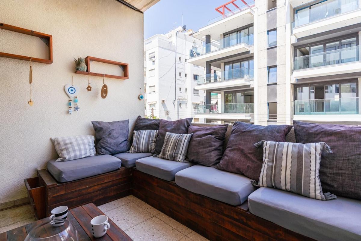 Modern 2-Bedroom Apartment in Central Limassol - B&B Limassol