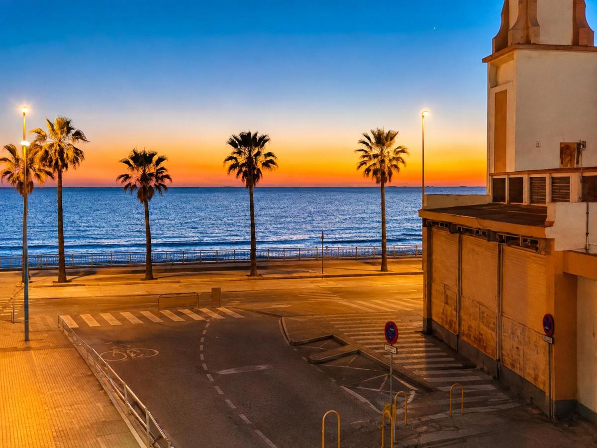Cádiz Beach & Kids - free parking - sea views - Chambres d'hôtes Cadix