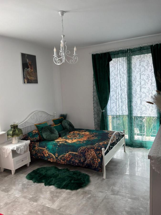 Apartament w centrum Kutna - Ferienwohnung Kutno