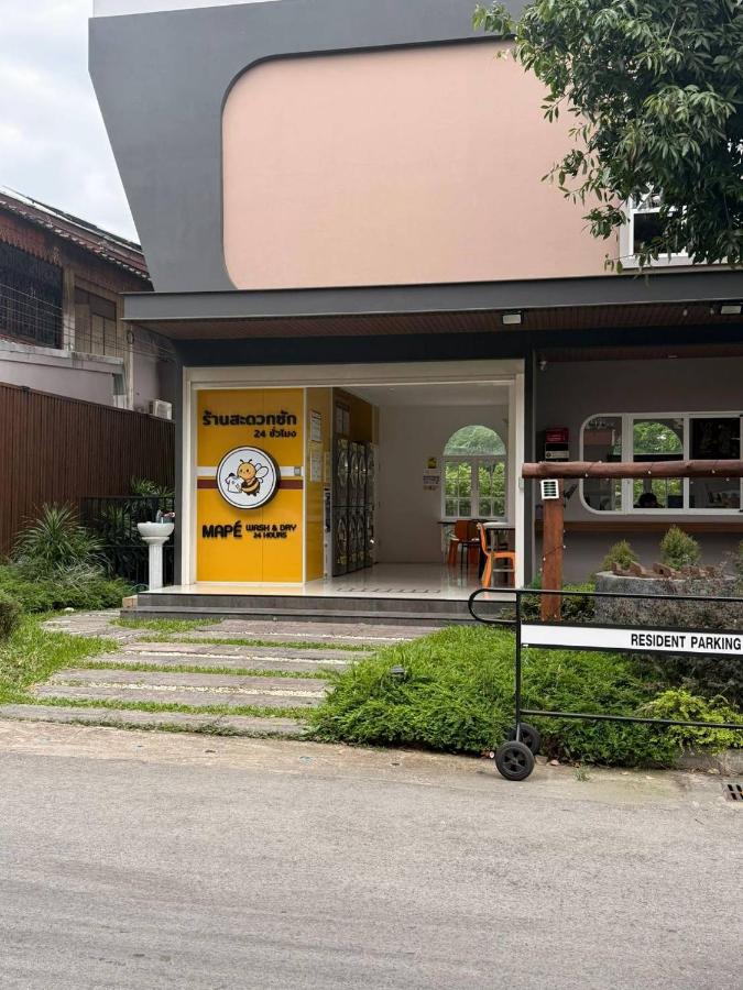 BeHome and Hostel - B&B Chiang Mai