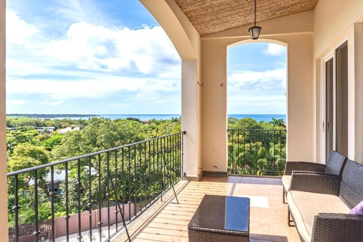 Luxury Penthouse Ocean View & Private Jacuzzi - B&B Tamarindo