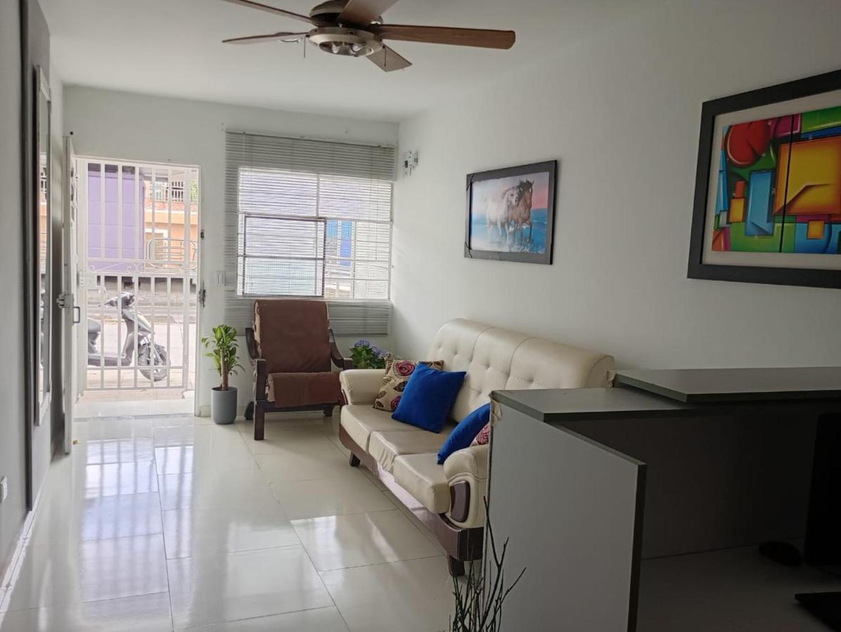Room #1104967804