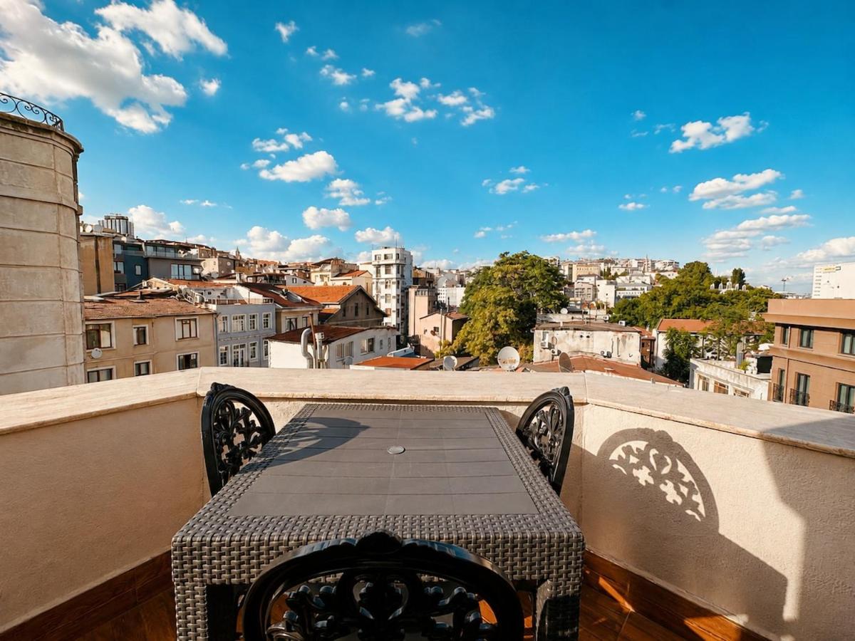 Nu 9 Unique Design, Private Terrace, Galata - Ferienwohnung Istanbul