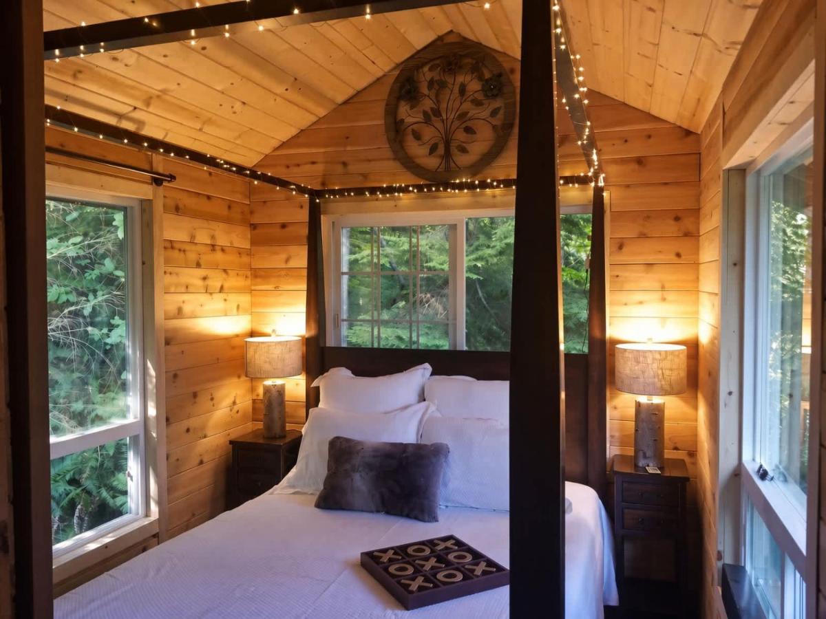 Treehouse Place at Deer Ridge Featured top 10 USA - B&B Snohomish