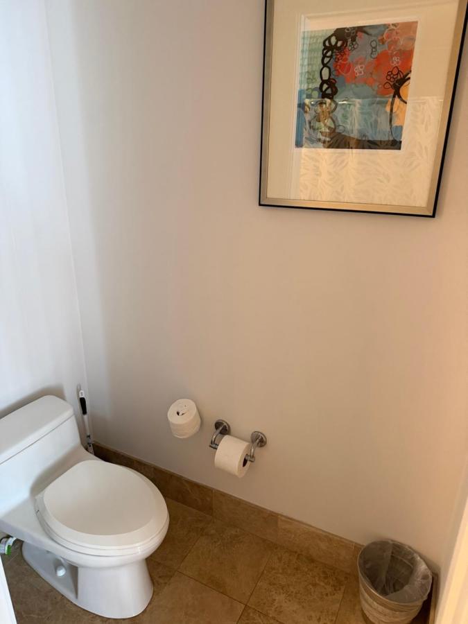 Suite mit Kingsize-Bett und Balkon