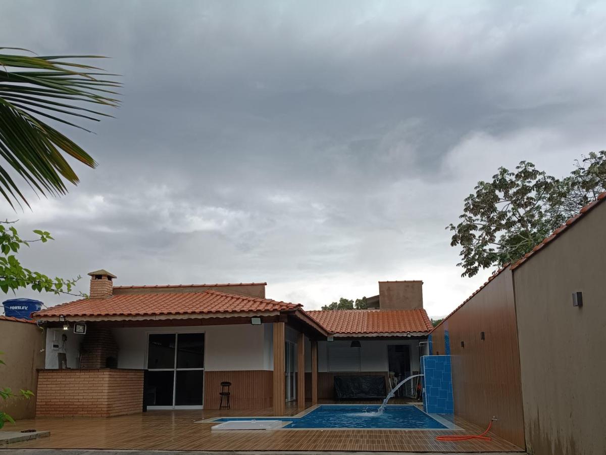 Casa para fim de semana e feriados praia gaivotas Itanhaém - Chambres d'hôtes Itanhaém