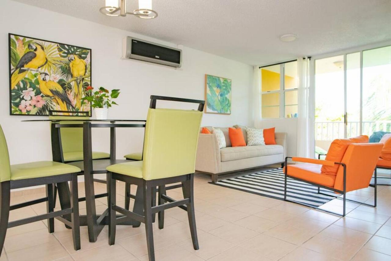 Landing View 304 | Rooftop & Walk to Sandy Beach - Ferienwohnung Rincon