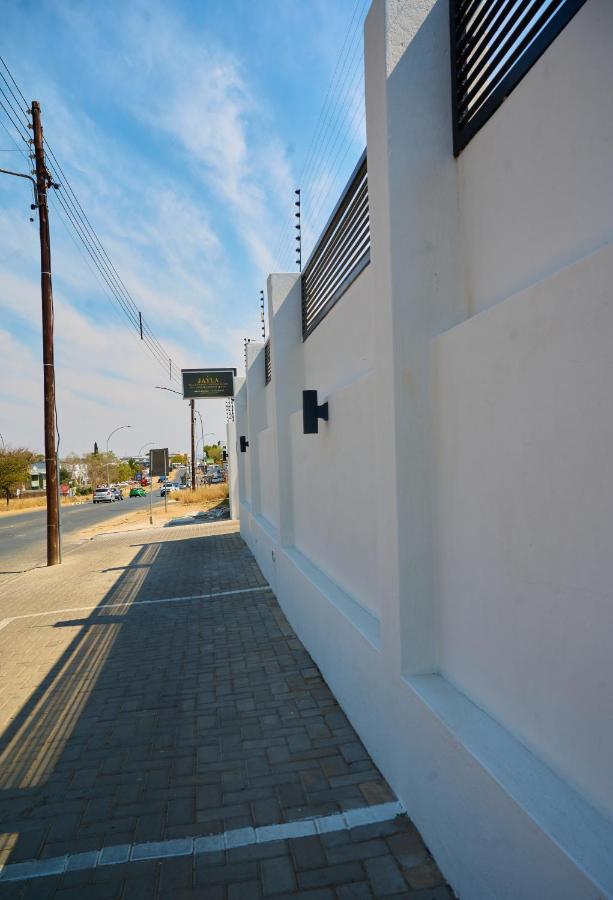 JayLa SELFCATERING ACCOMMODATION - Bed and Breakfast Windhoek