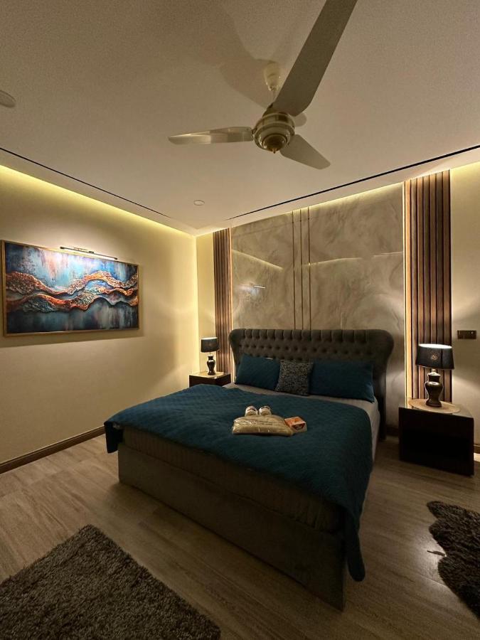 Zeta Luxury Suites I One Bedroom Apartment City View - Ferienwohnung Islamabad