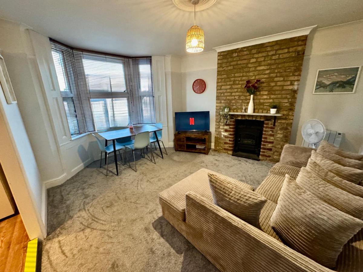 Stylish Apartment close to Central London! - B&B Londres
