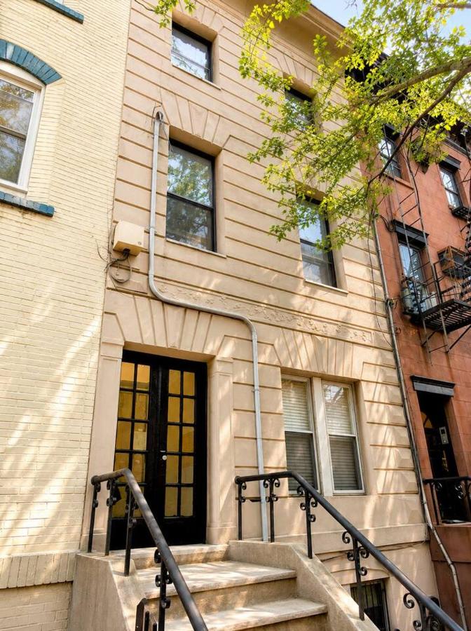 Central brownstone in Hoboken Dwntn! 15 mins to NY - Bed and Breakfast Hoboken