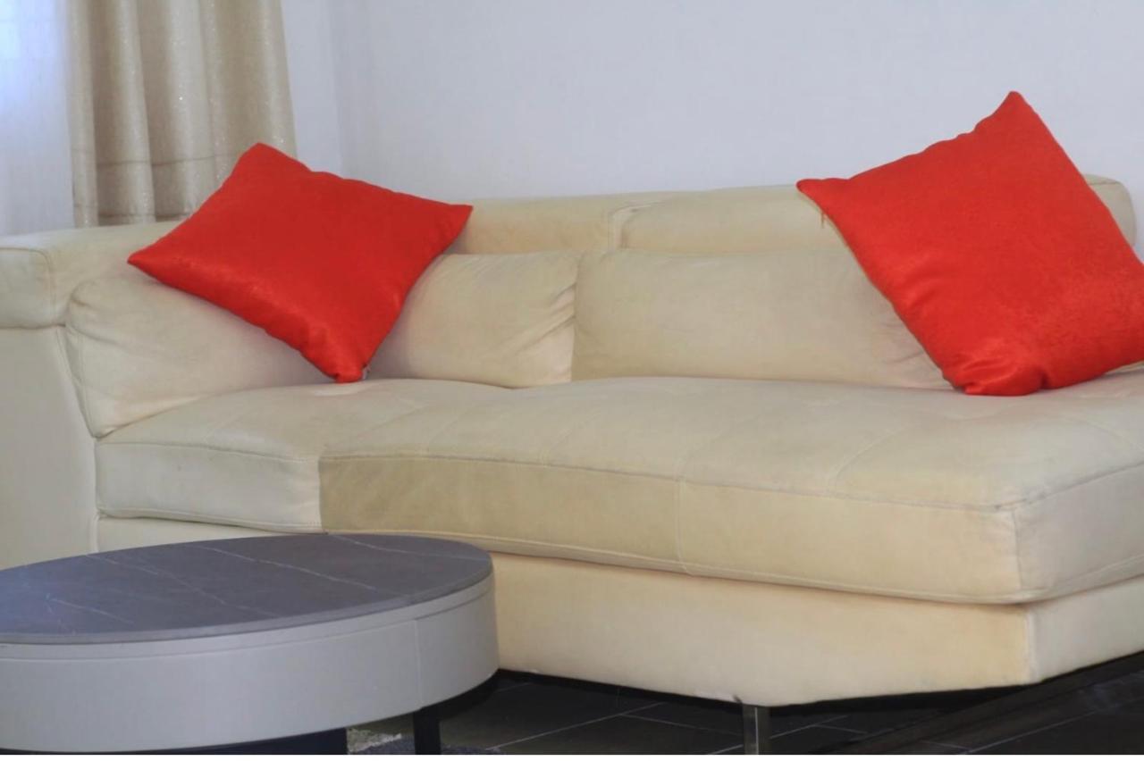 LILIUM apartment - Ferienwohnung Mombasa