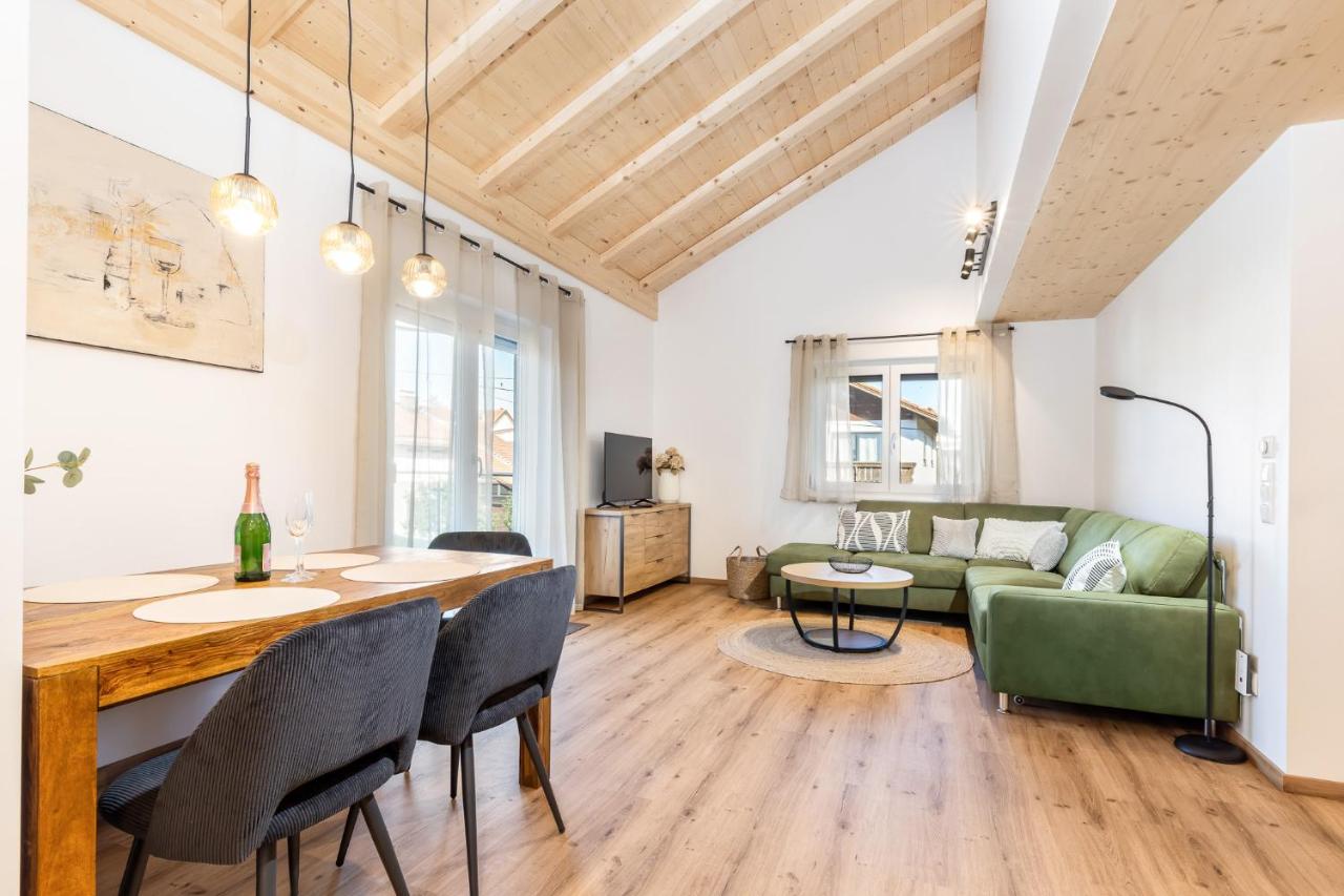 Apartamento con terraza 