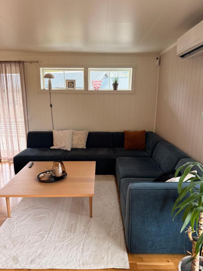 Cozy ground floor in house - B&B Harstad